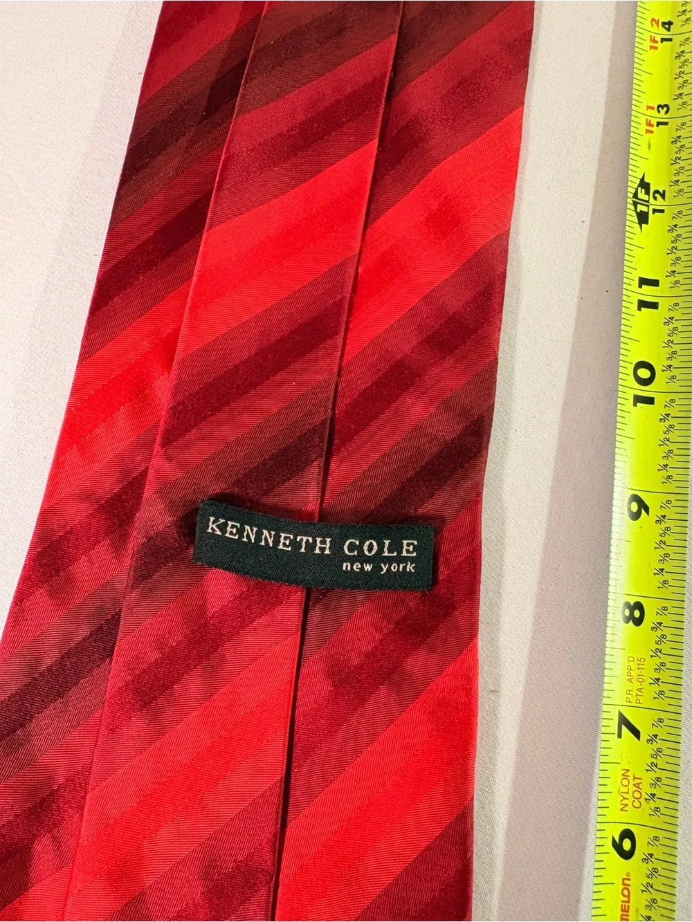 Red Diagonal Striped Men's Tie